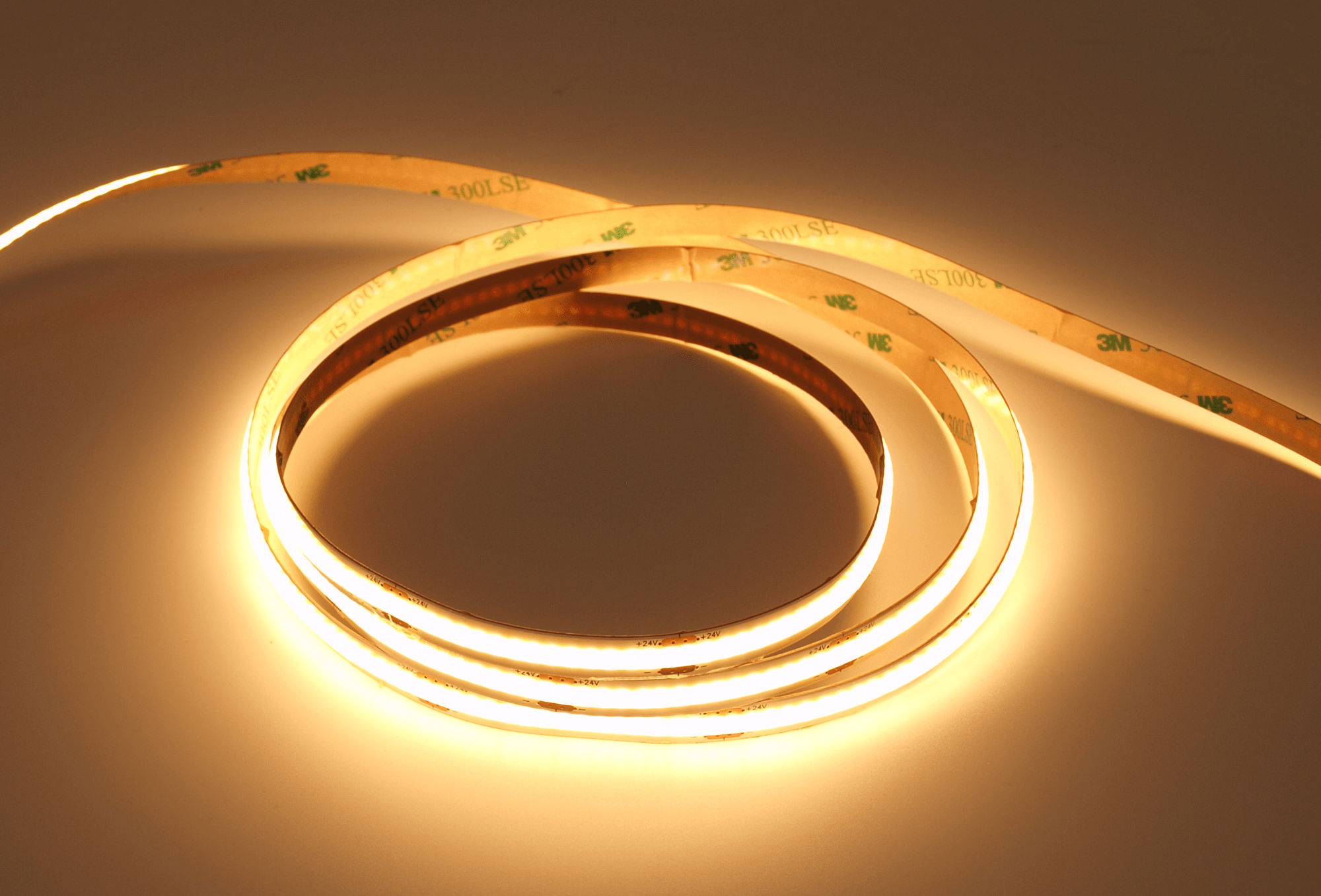 Taśma LED  COB 5W 320 chips/m CRI >90 12V biala ciepła 3000K IP20 50m